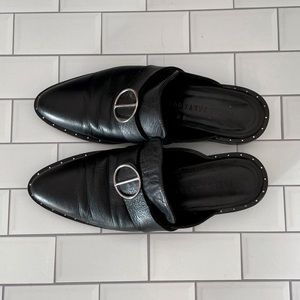 Freda Salvador Keen Mules